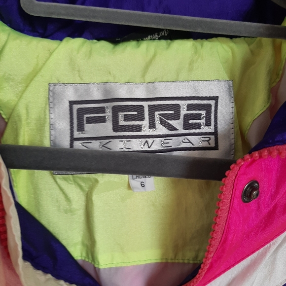 AMAZING neon 90's Ski Jacket - Picture 4 of 12
